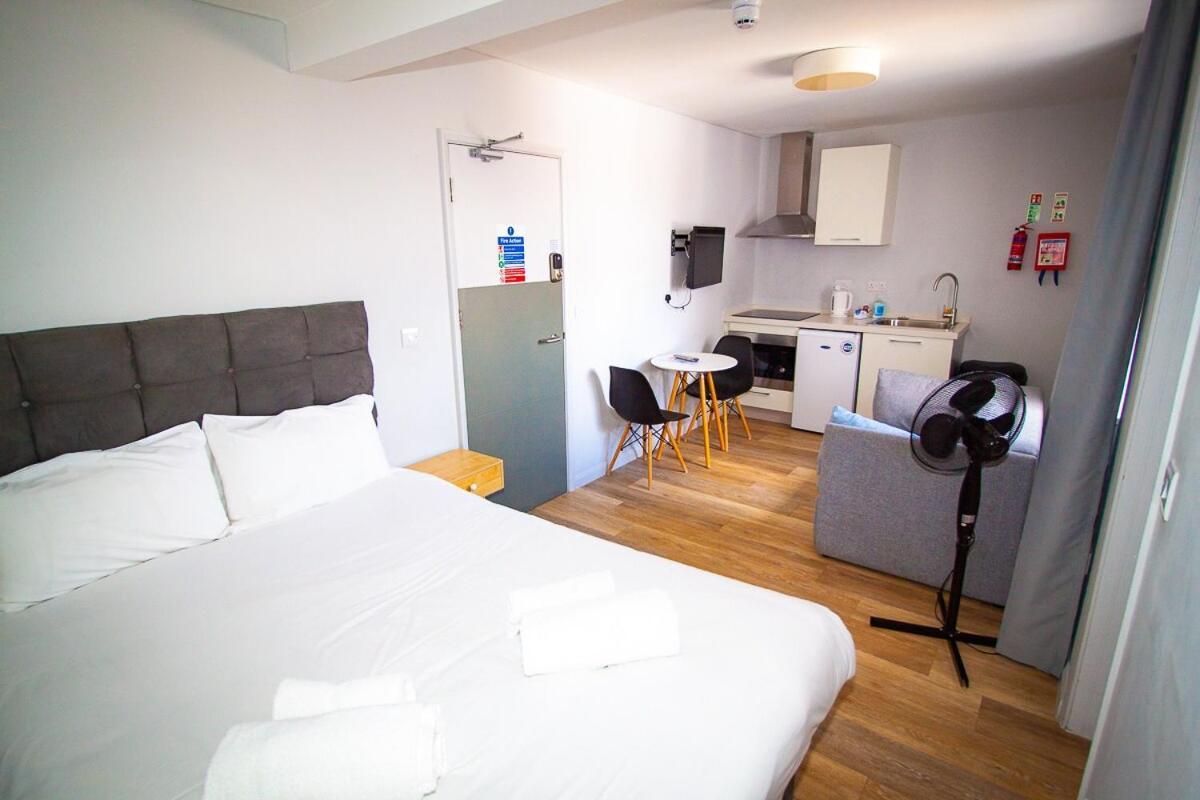 โอโย สตูดิโอเทล เกรท ยาร์เมาท์ Aparthotel เกรทยาร์มัธ ภายนอก รูปภาพ